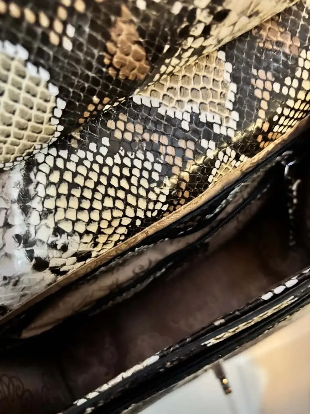 Enzo Angiolini Snake Print Crossbody Shoulder Bag Handbag